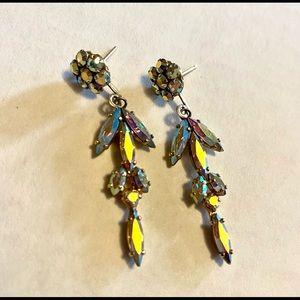 Sherman (unmarked) 60s vintage rhinestone earrings